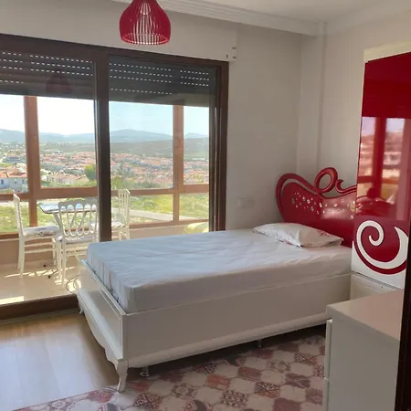 Huzurlu Bir Tatil Icin Alacati Eskiomerler